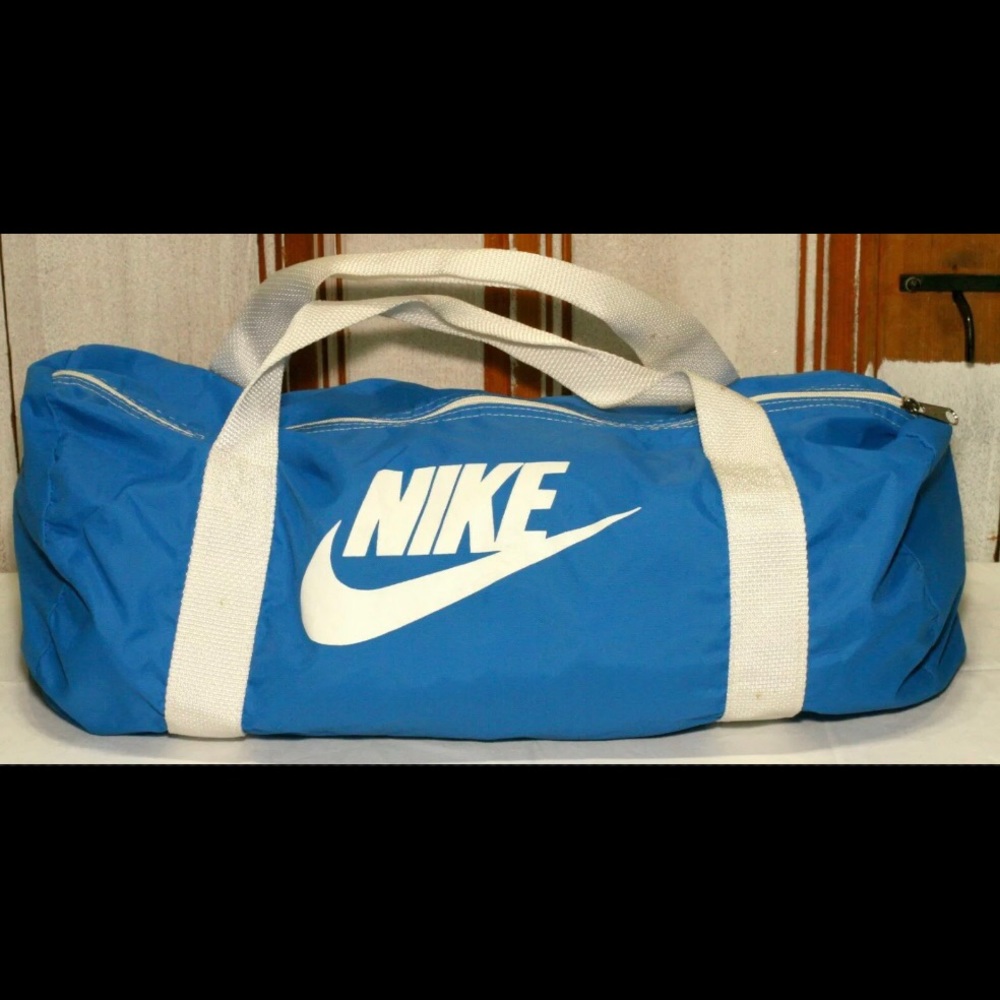 Vintage Nike Duffle Bag / Gym bag Blue